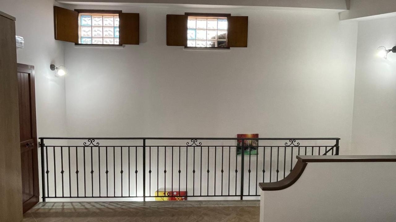 Вілла Casa Vacanze Antico Cortile Delle Palme Villagrazia Di Carini Екстер'єр фото