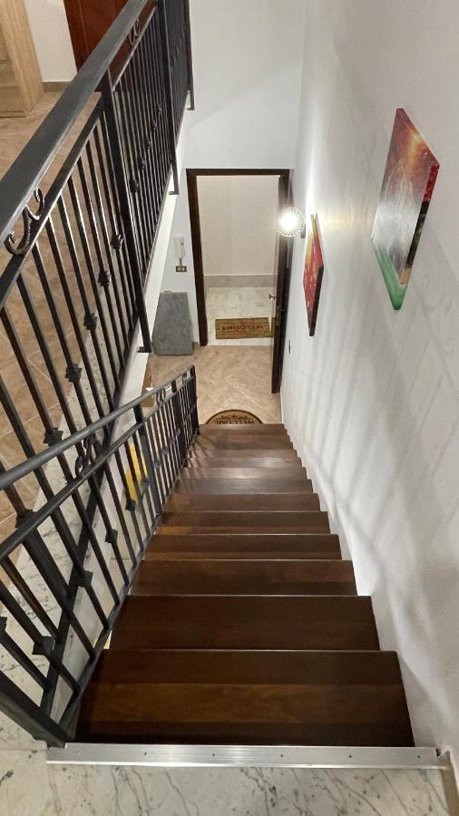 Вілла Casa Vacanze Antico Cortile Delle Palme Villagrazia Di Carini Екстер'єр фото