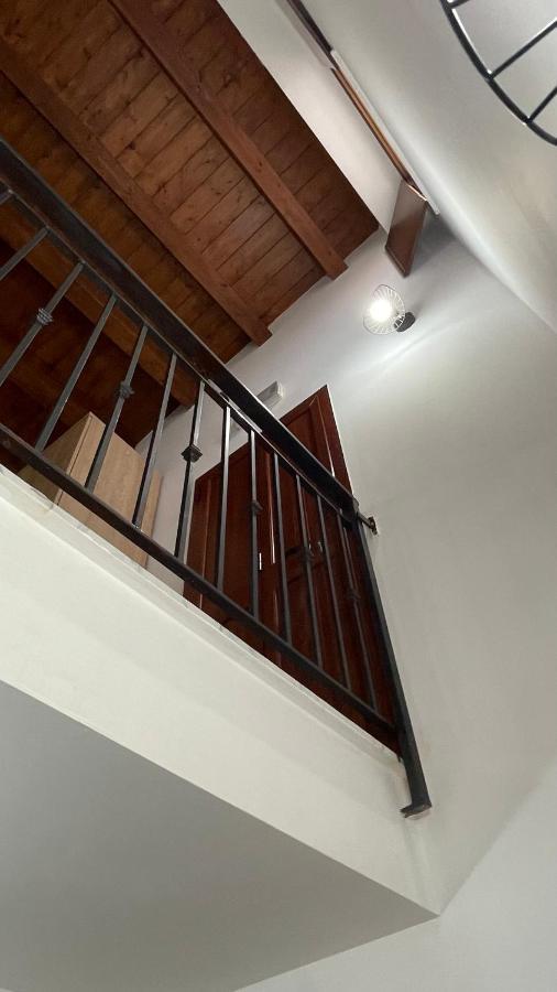 Вілла Casa Vacanze Antico Cortile Delle Palme Villagrazia Di Carini Екстер'єр фото
